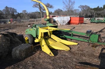 Main image John Deere 3940